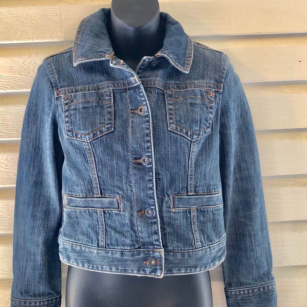 Ann Taylor Loft Petites size 0P Jean Jacket